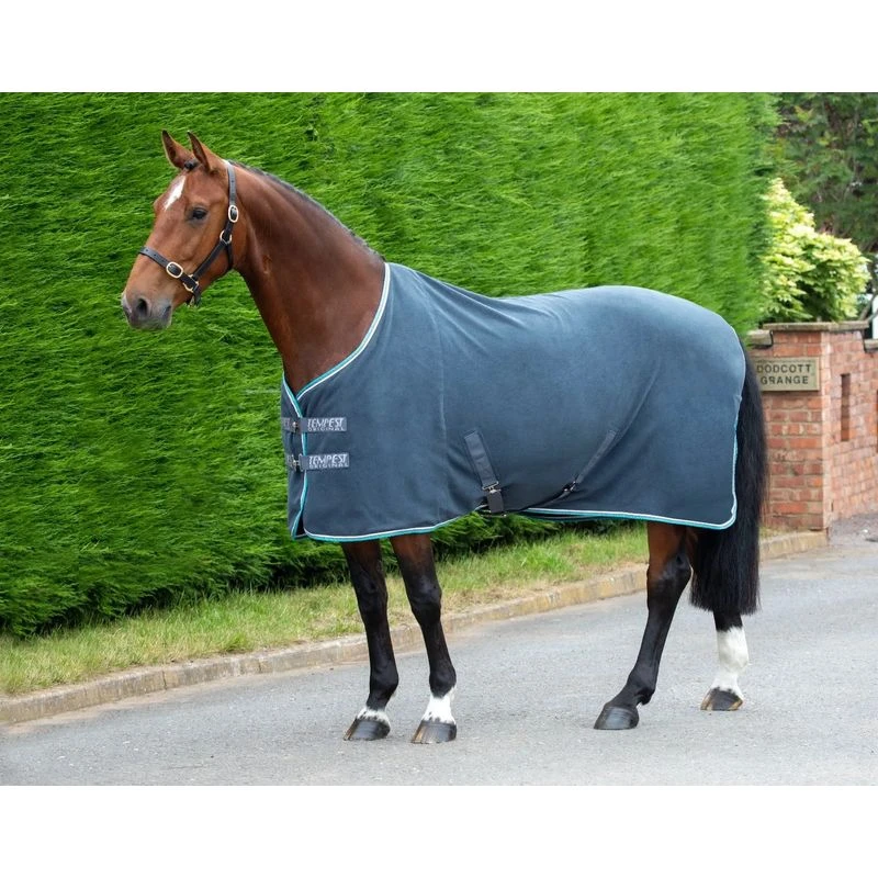 Shires Tempest Fleece Rug - Grey 3 Shires Tempest Fleece Rug - Grey