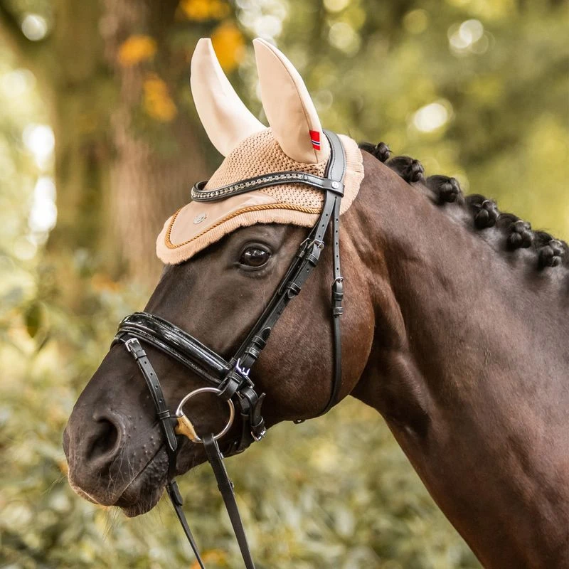 Horze Quinn Ear Net - Shiitake Beige 5 Horze Quinn Ear Net - Shiitake Beige - Image 3